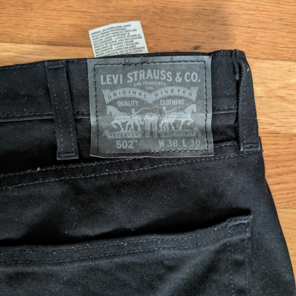 Levi's 502 slim tapered black jeans 38x30 - Picture 3 of 3